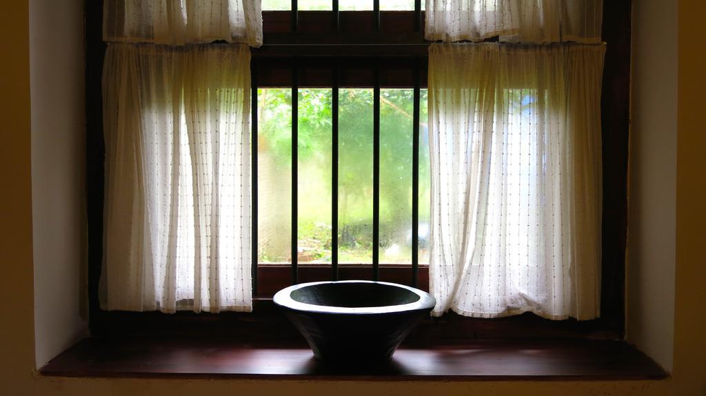 Clayfingers Art Cottage Thrissur Room photo